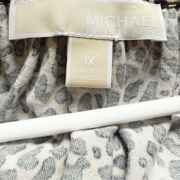 Michael Kors leopard print knit top - Picture 2 of 5